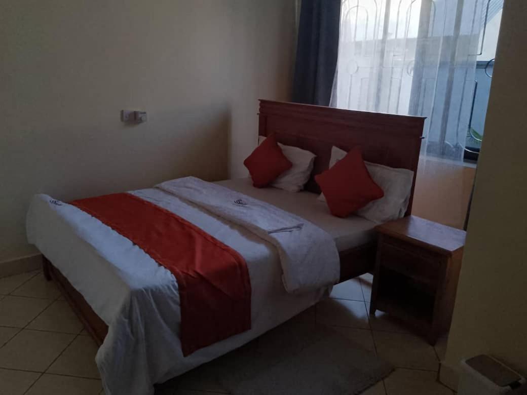 Space Lodge And Tours Muleba Luaran gambar